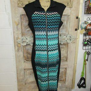 Angvns  Ladies dress XL with Aqua/Black Zipper Dress